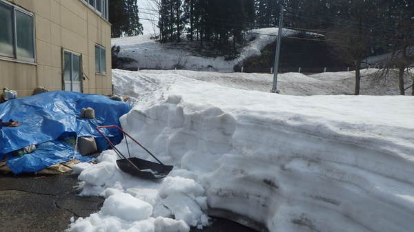 除雪150416-1.JPGのサムネイル画像のサムネイル画像